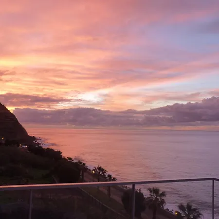 The Wave House - Two Bedroom Flat 公寓