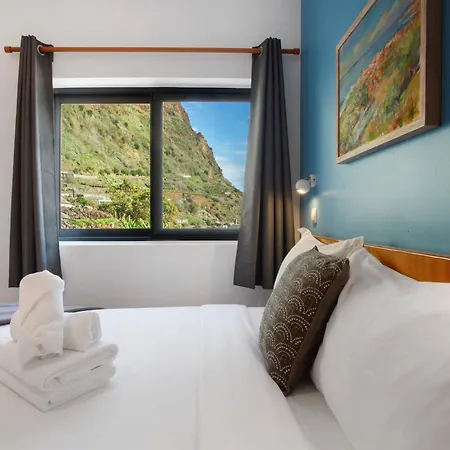 The Wave House - Two Bedroom Flat 公寓 *