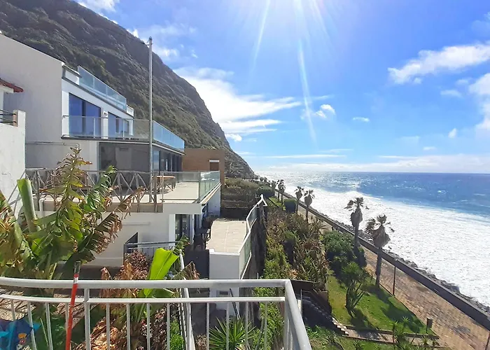 公寓 The Wave House - Two Bedroom Flat *