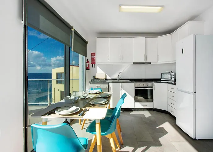 The Wave House - Two Bedroom Flat 公寓 滨海雅尔丁